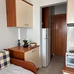 Apartment Bay