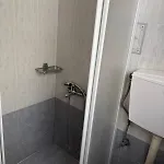 Apartment Bay