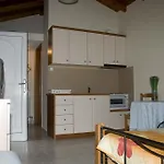 Apartment Bay *