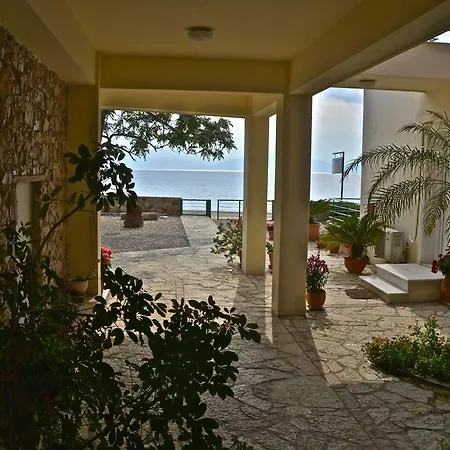 Bay Διαμέρισμα Ίρια