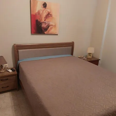 Apartment Bay