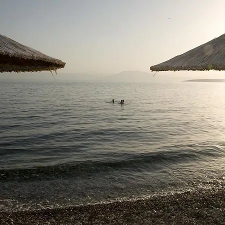 Διαμέρισμα Bay